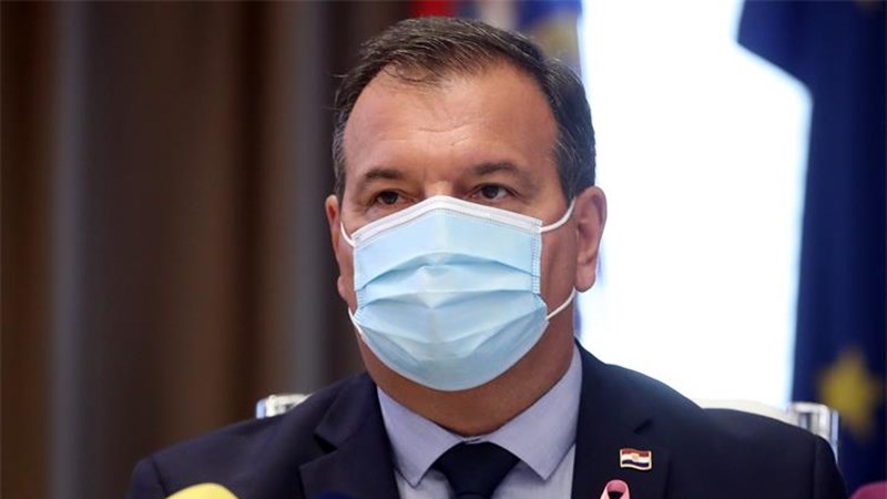 Beroš: Stožer svakodnevno pokušava naći modalitet kako održati gospodarske aktivnosti, ali pod epidemiološkim okvirom